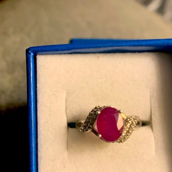 Jewelry - Genuine Niassa ruby sterling silver w diamond accents